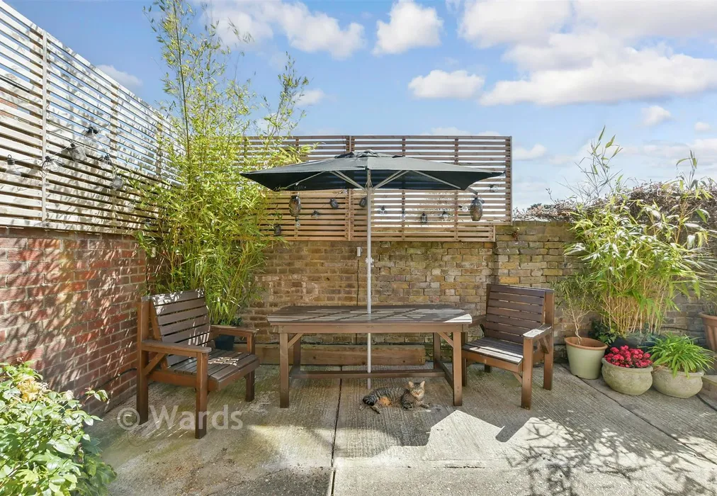 Rear Garden - Mill Road, Deal, Kent - Wards of Kent