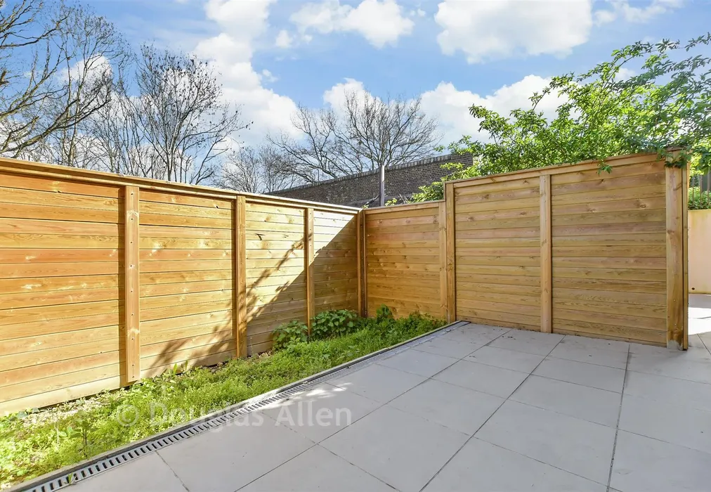 Rear Garden - Quarter Four, Larkshall Road, Chingford - Wards of Kent