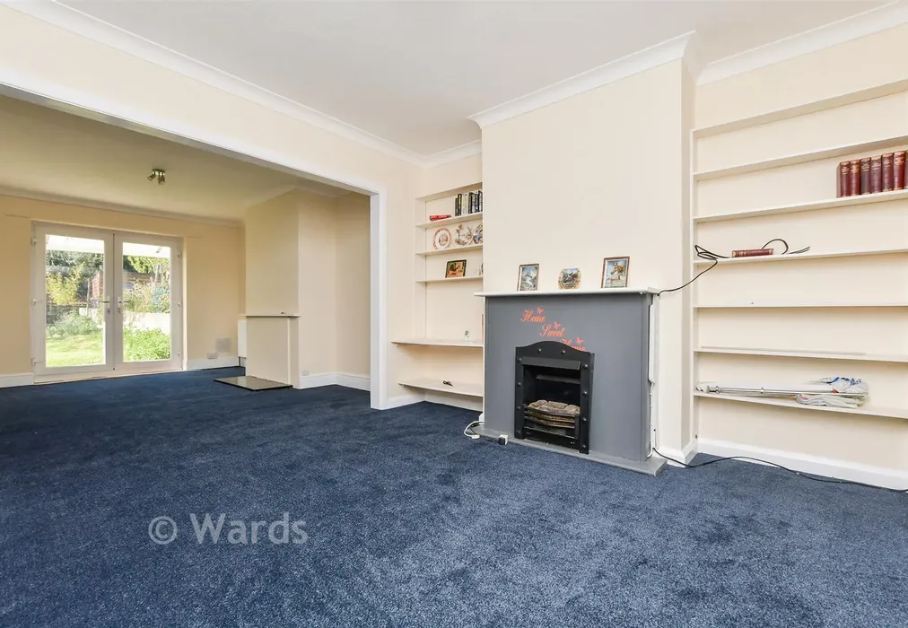 Lounge - Elms Vale Road, Dover, Kent - Wards of Kent