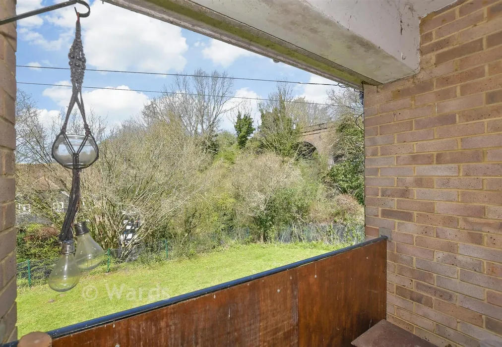 Balcony / Terrace - Bossington Road, Adisham, Canterbury, Kent - Wards of Kent
