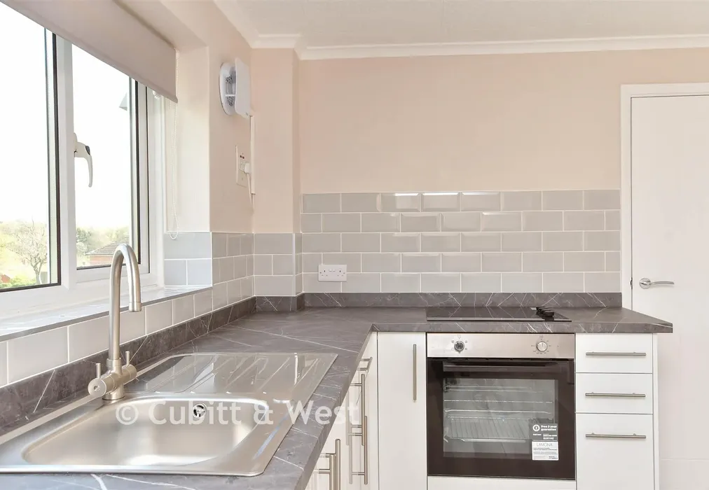 Kitchen/ Breakfast Room - Herington Road, Arundel, West Sussex - Wards of Kent