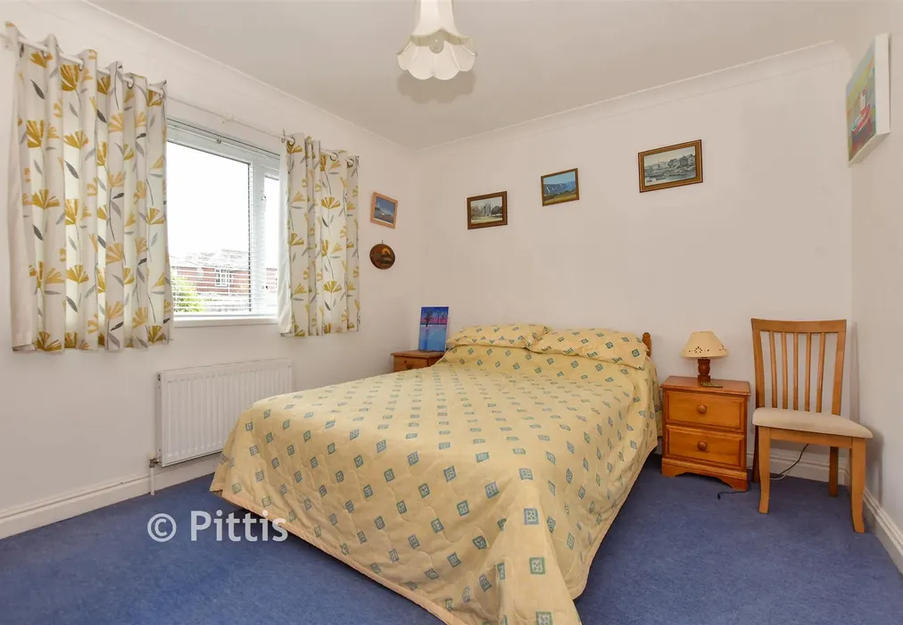 Bedroom 2 - Avenue Road, Sandown, Isle of Wight - Wards of Kent