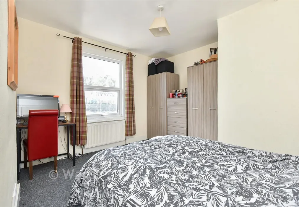 Bedroom 1 - Coombe Valley Road, Dover, Kent - Wards of Kent