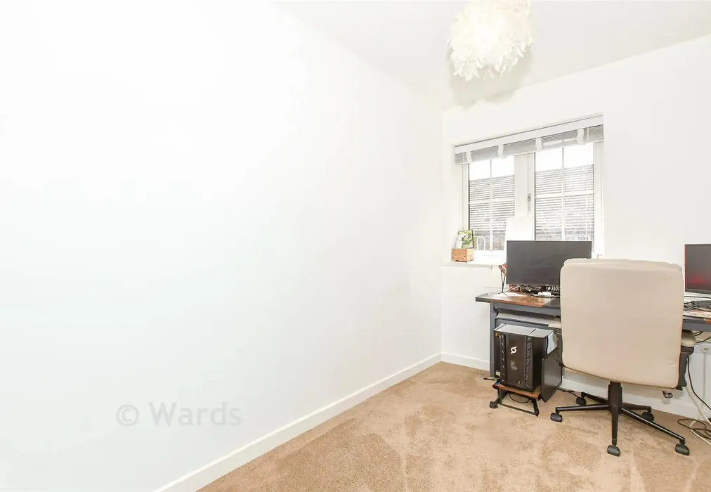 Bedroom 3 - Bramble Close, Coxheath, Maidstone, Kent - Wards of Kent