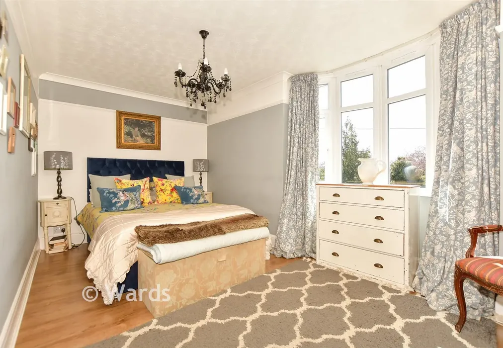 Bedroom 1 - Shorncliffe Road, Folkestone, Kent - Wards of Kent