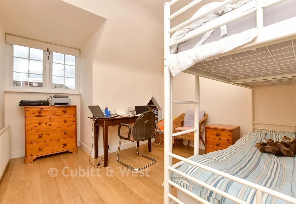 Bedroom 3 - Woodmere Avenue, Shirley, Croydon, Surrey - Wards of Kent