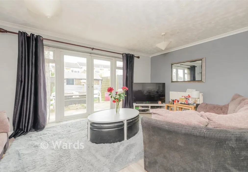 Lounge - Courtfield Avenue, Lordswood, Chatham, Kent - Wards of Kent