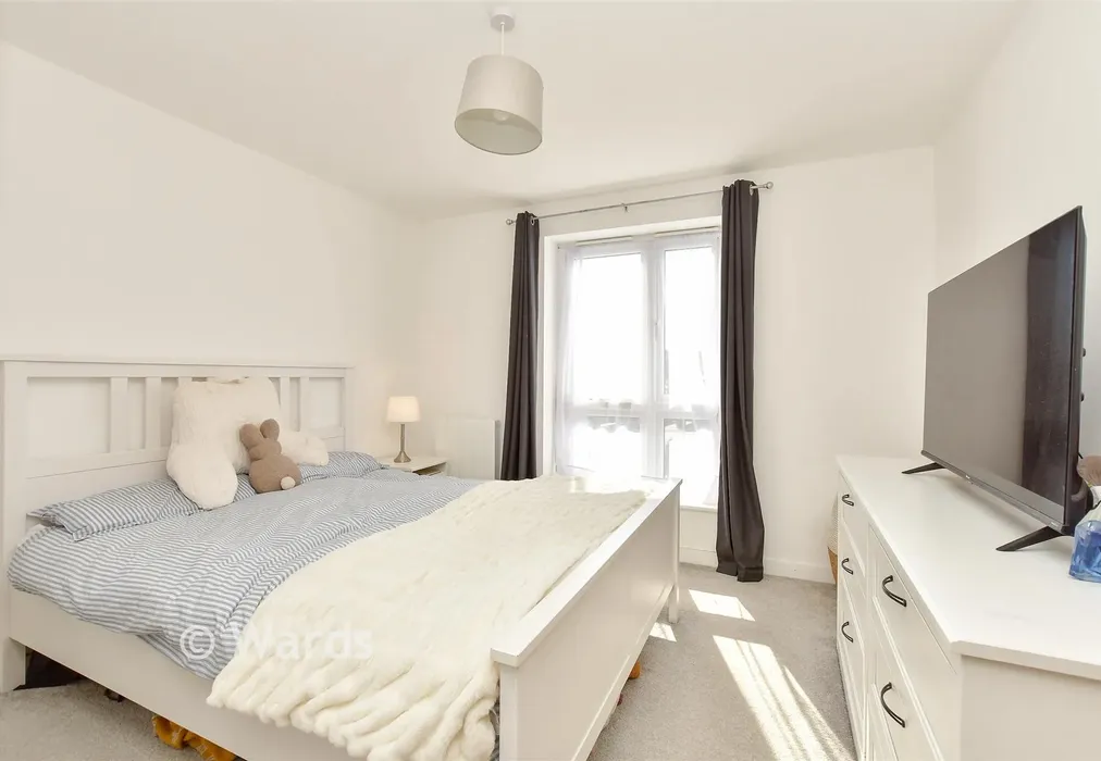 Bedroom - Church Street, Sittingbourne, Kent - Wards of Kent