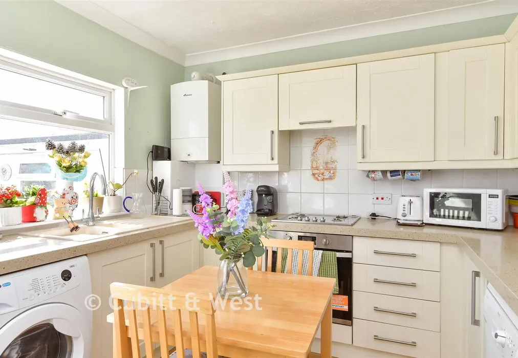 Kitchen - Ladies Mile Road, Brighton, Patcham, East Sussex - Wards of Kent