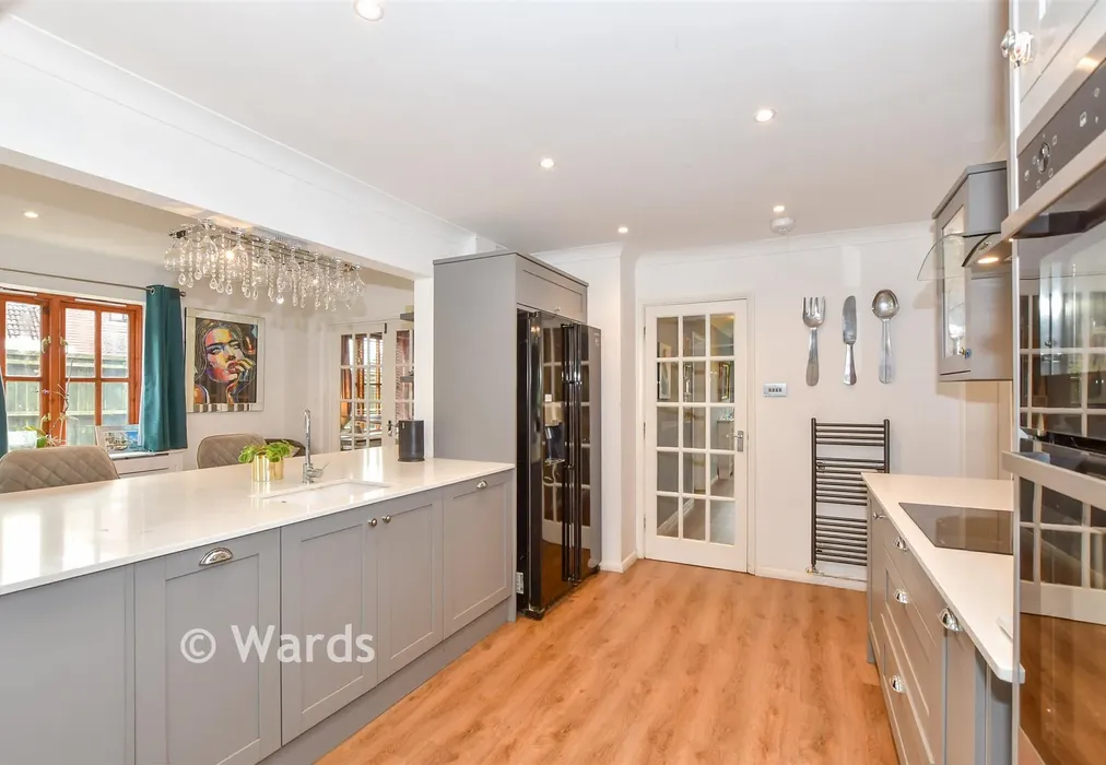 Kitchen Area - Jarvis Place, St Michaels, Tenterden, Kent - Wards of Kent