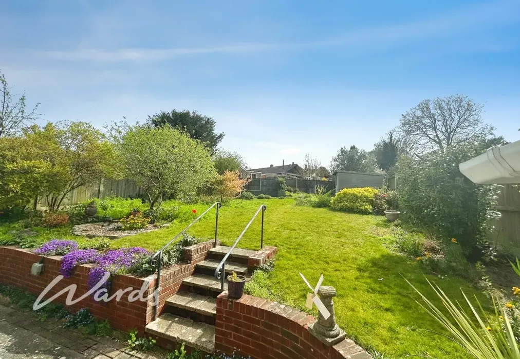 Garden - Bridge Down Bridge CT4 - Wards of Kent