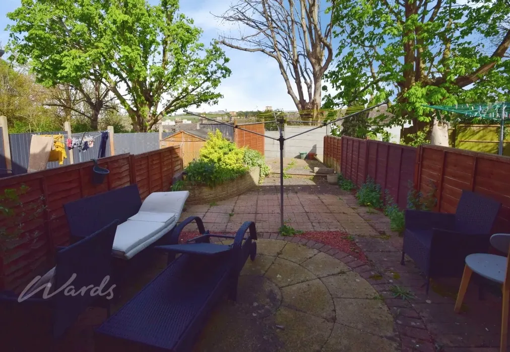 armada garden - Armada Way Chatham ME4 - Wards of Kent