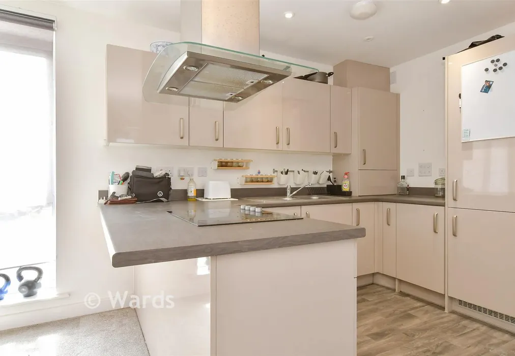 Kitchen/Lounge/ Dining Area - Springhead Parkway, Gravesend, Kent - Wards of Kent