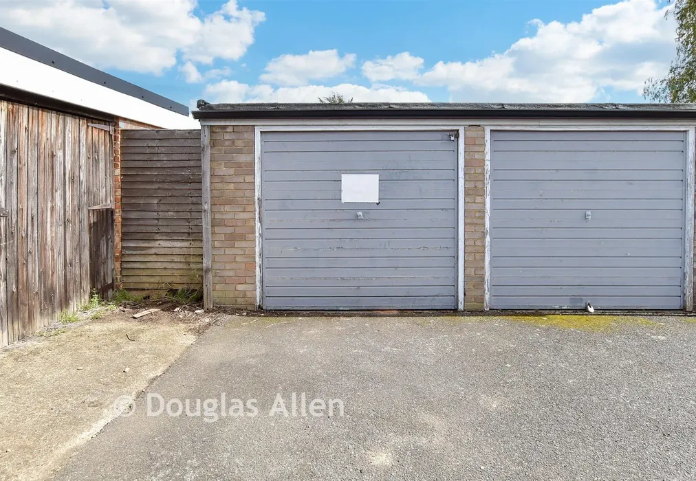 Garage - Winston Close, Romford, Essex - Wards of Kent