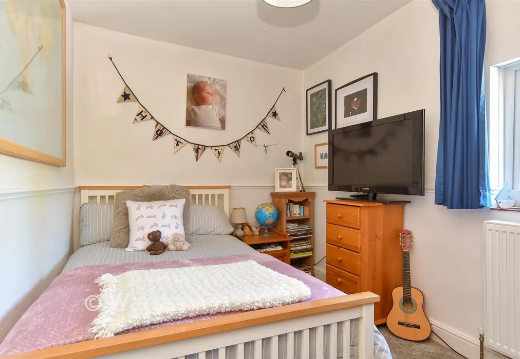 Bedroom 2 - High Street, Eynsford, Kent - Wards of Kent