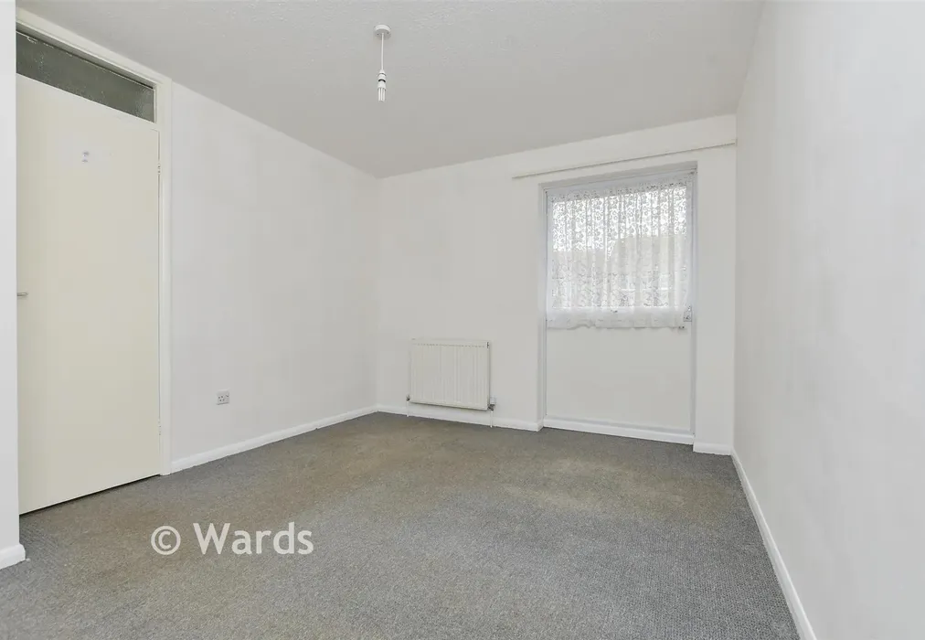 Bedroom 1 - Balcomb Crescent, Margate, Kent - Wards of Kent