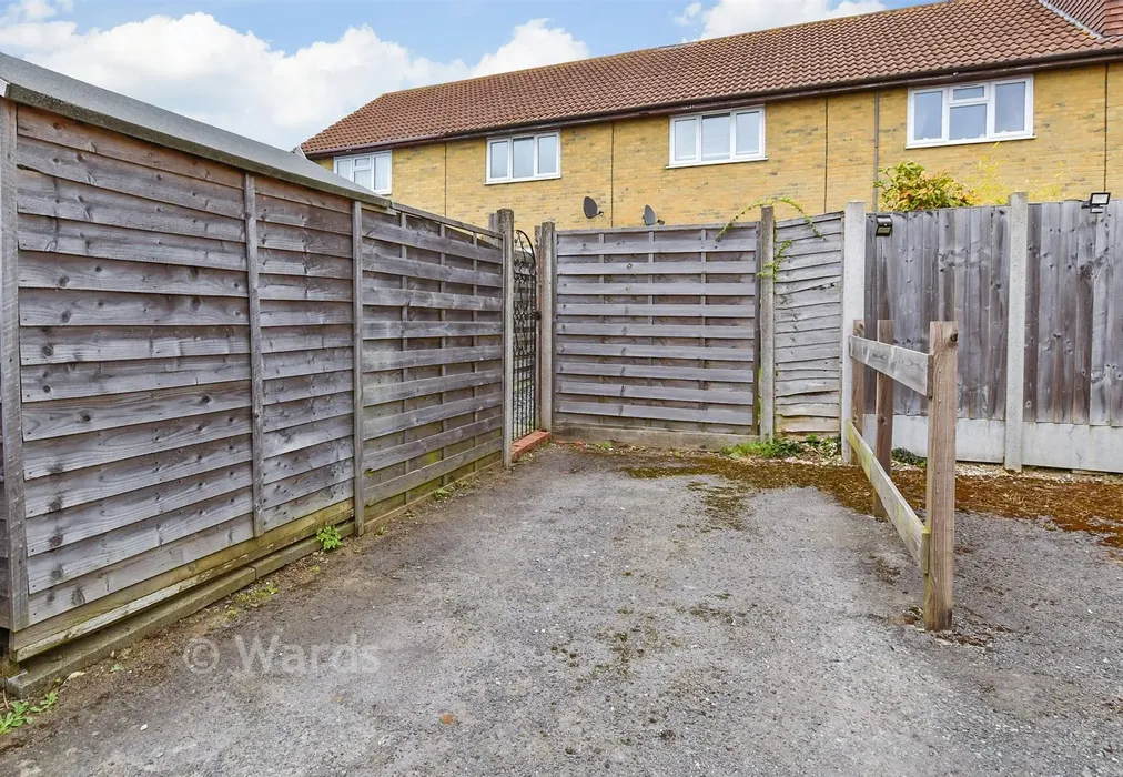 Driveway/Parking - Eccles Row, Eccles, Aylesford, Kent - Wards of Kent