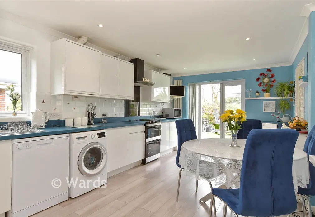 Kitchen/Diner - Hillside Road, Minster-On-Sea, Sheerness, Kent - Wards of Kent