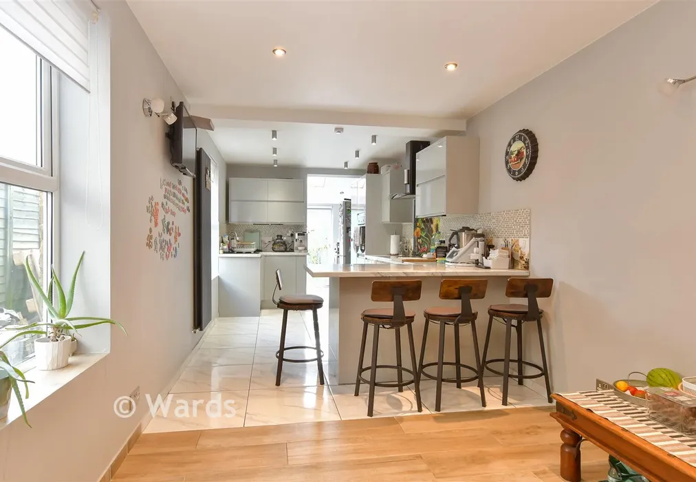 Kitchen/ Breakfast Room - Alma Road, Sheerness, Kent - Wards of Kent