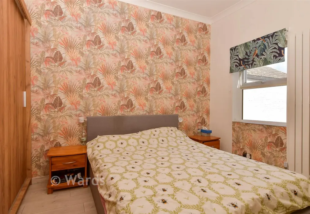 Bedroom 2 - Alma Road, Sheerness, Kent - Wards of Kent