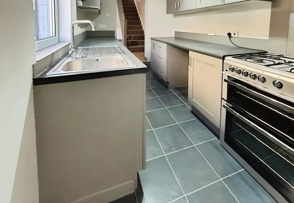 Kitchen - Goodnestone Road Sittingbourne ME10 - Wards of Kent