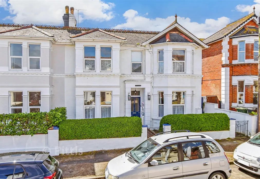 External (Web) - Station Avenue, Sandown, Isle of Wight - Wards of Kent