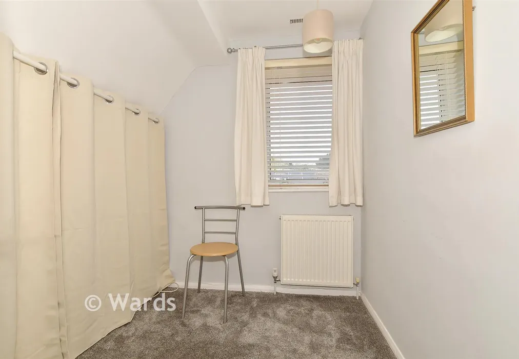 Bedroom 3 - Spire Avenue, Whitstable, Kent - Wards of Kent
