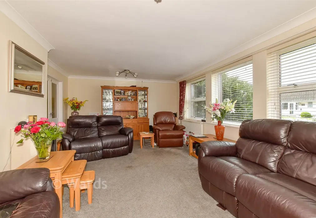 Lounge - Spire Avenue, Whitstable, Kent - Wards of Kent
