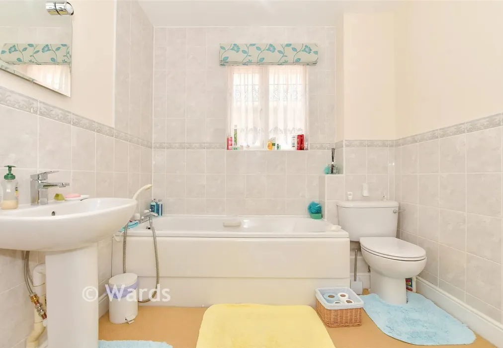 Bathroom - Chartham, Chartham, Kent - Wards of Kent