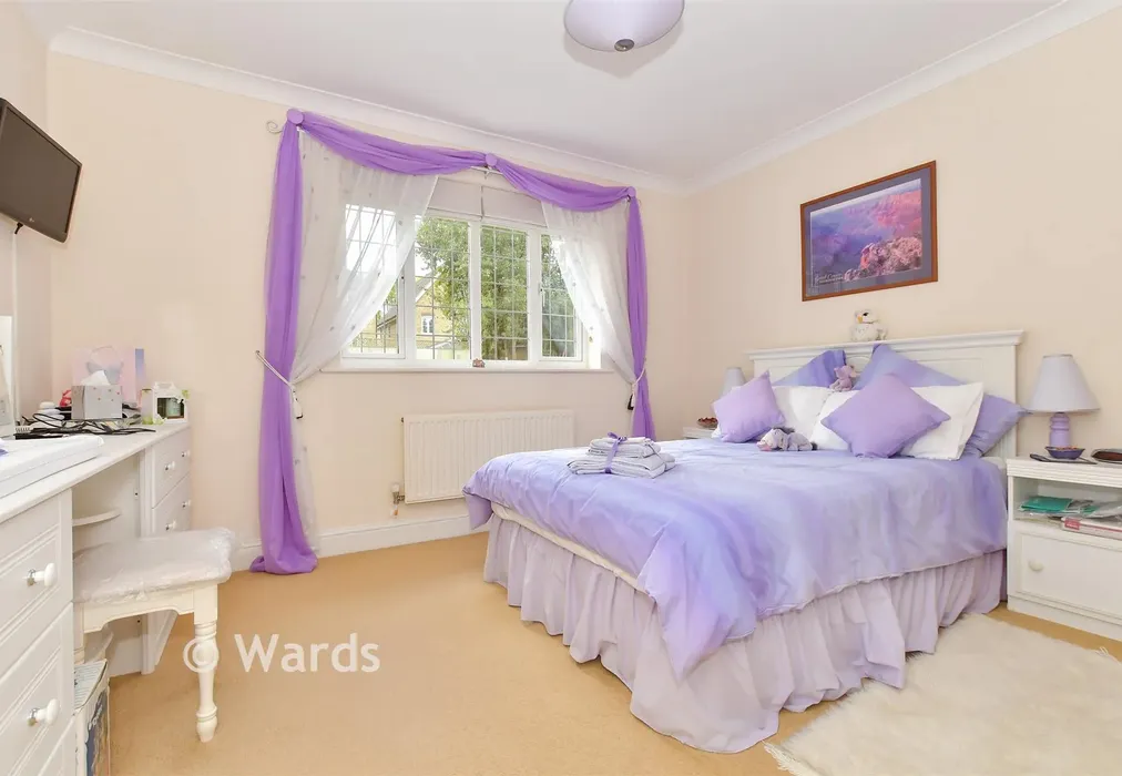 Bedroom 2 - Chartham, Chartham, Kent - Wards of Kent