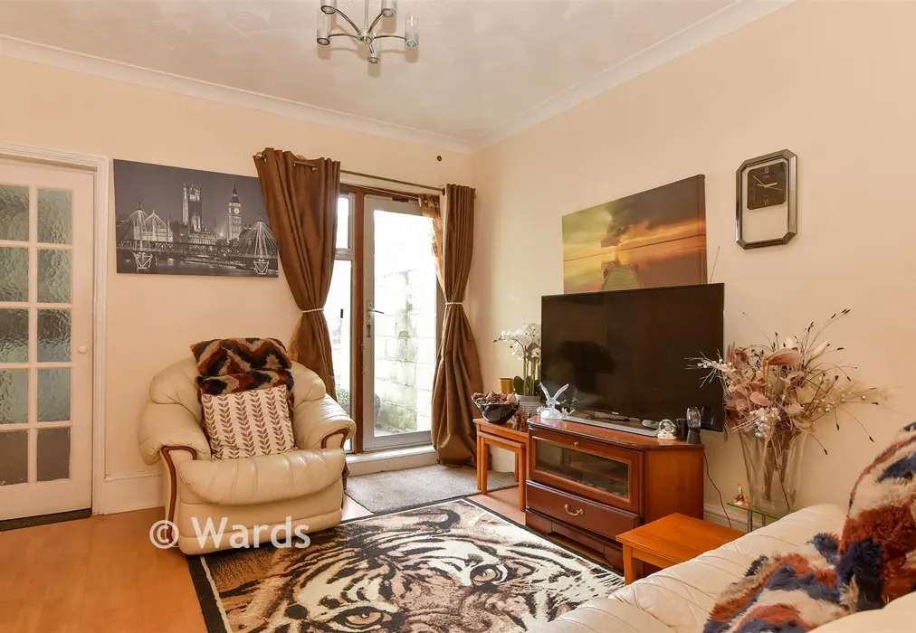 Lounge - Weston Road, Strood, Rochester, Kent - Wards of Kent