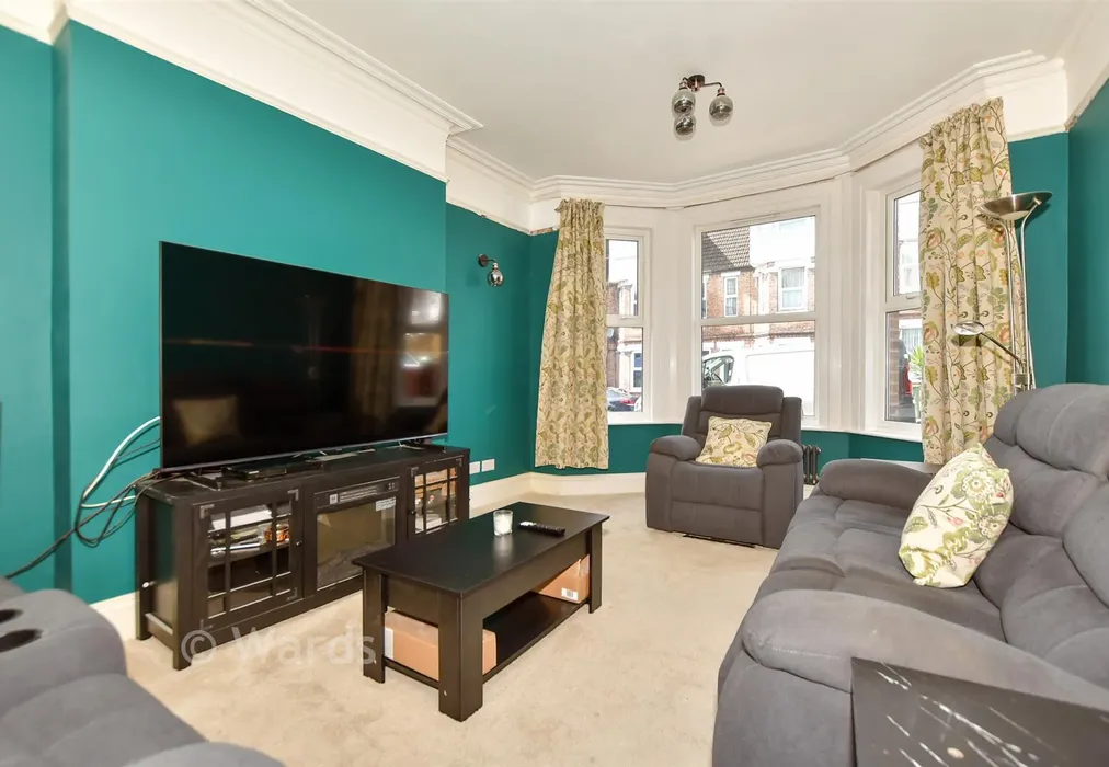 Sitting Room - Linden Crescent, Folkestone, Kent - Wards of Kent