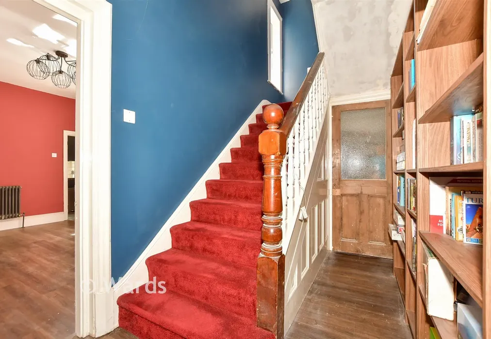 Hallway - Linden Crescent, Folkestone, Kent - Wards of Kent