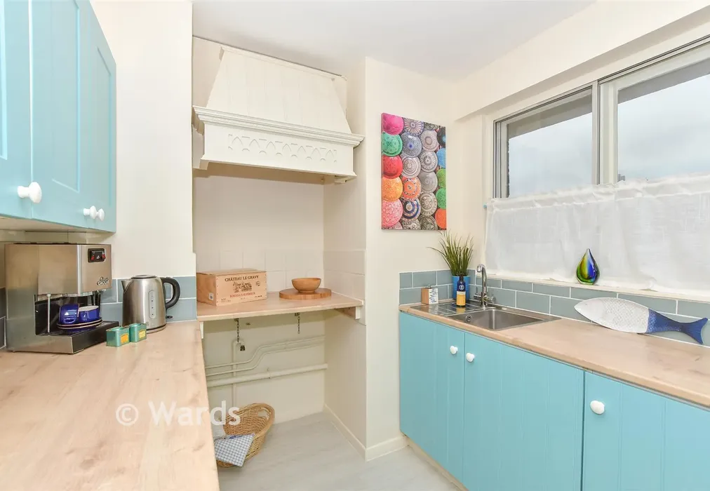 Kitchen - The Gateway, Dover, Kent - Wards of Kent
