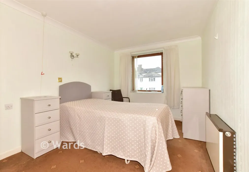 Bedroom - High Street, Herne Bay, Kent - Wards of Kent