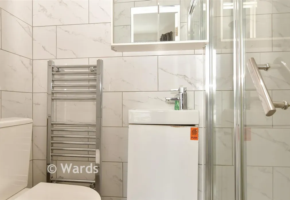 En-Suite Shower Room - Bexley Road, Erith, Kent - Wards of Kent