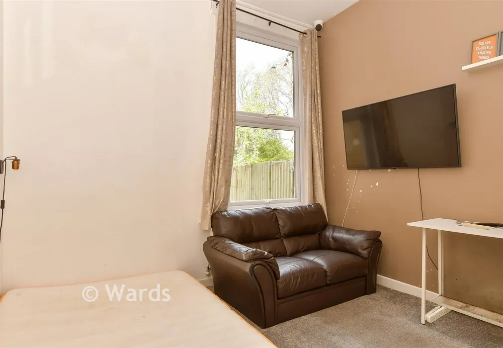 Bedroom - Bexley Road, Erith, Kent - Wards of Kent
