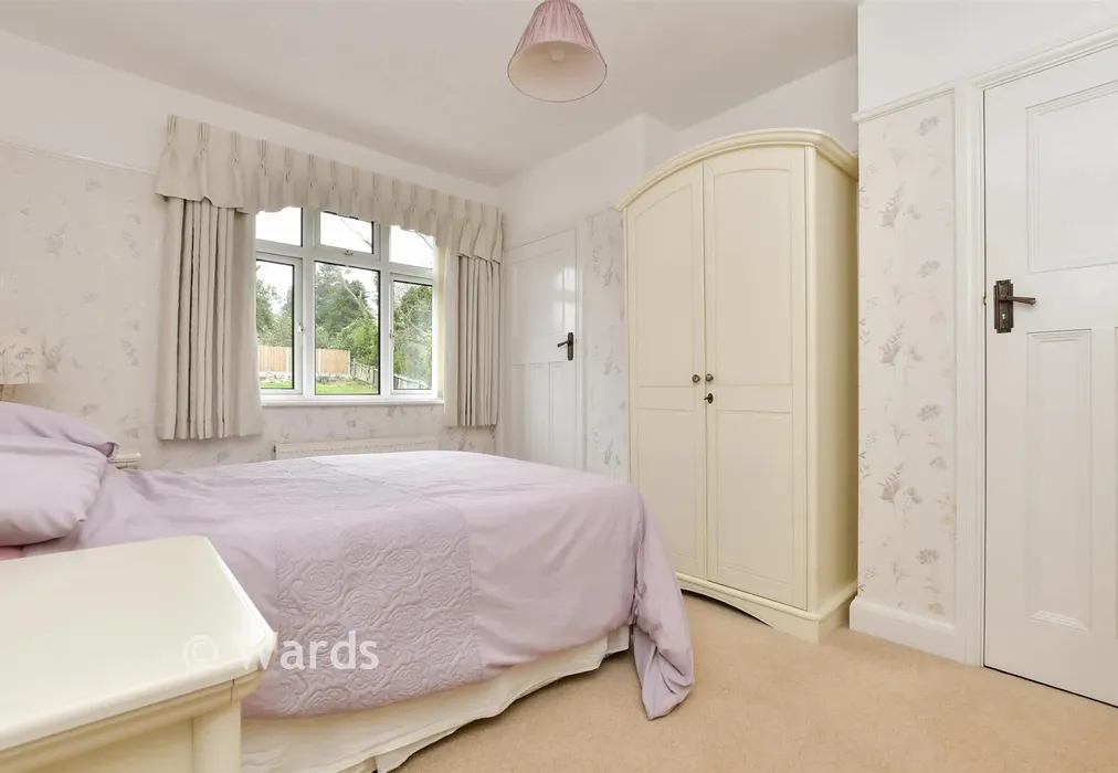Bedroom 2 - Bradstow Way, Broadstairs, Kent - Wards of Kent
