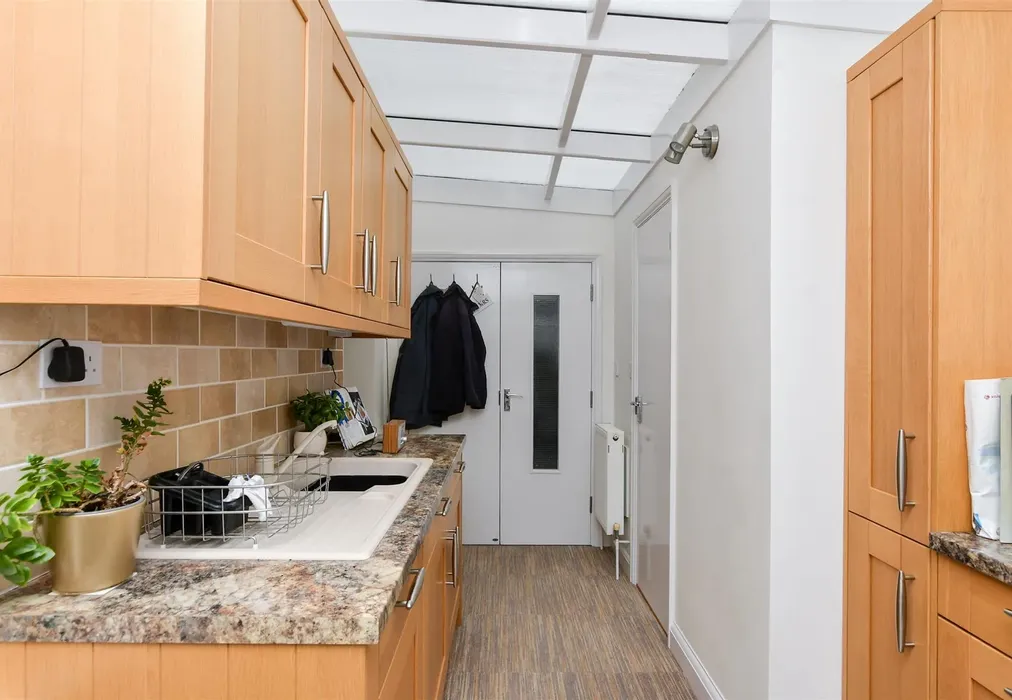 Utility - Bradstow Way, Broadstairs, Kent - Wards of Kent