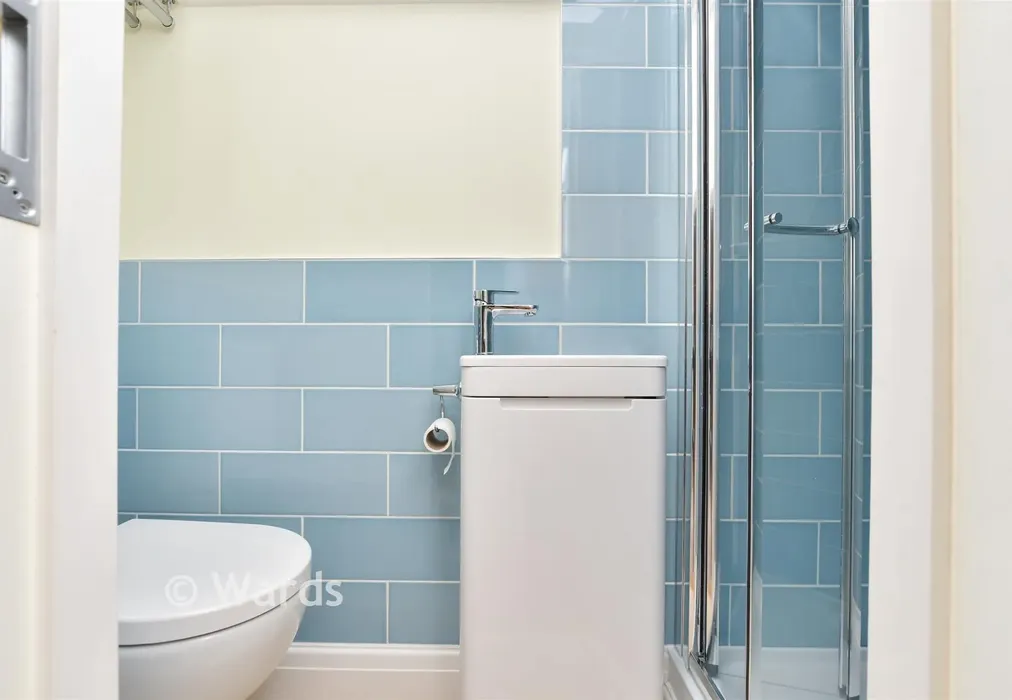 Shower Room - Bradstow Way, Broadstairs, Kent - Wards of Kent