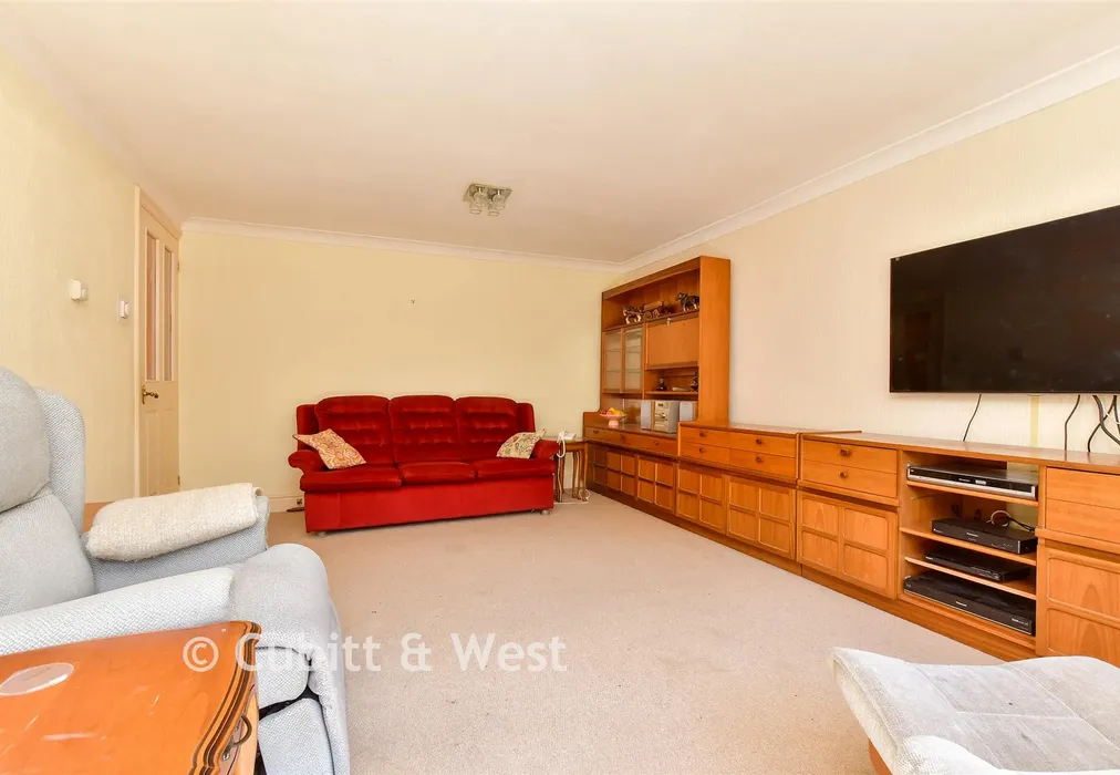 Lounge - The Avenue, Tadworth, Surrey - Wards of Kent