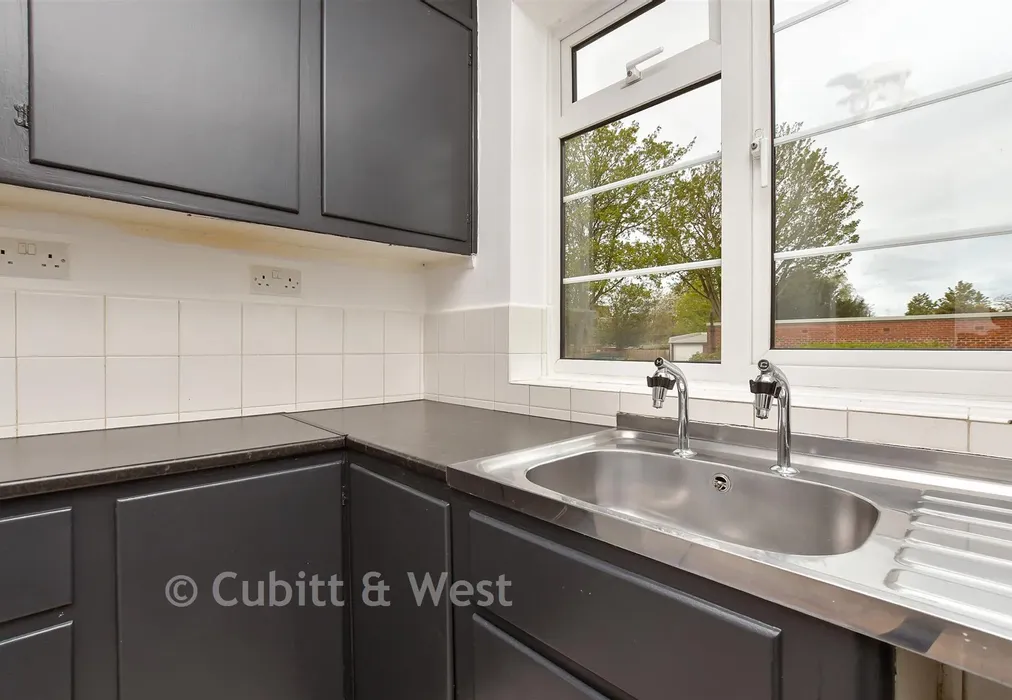 Kitchen - Grange Road, Sutton, Surrey - Wards of Kent