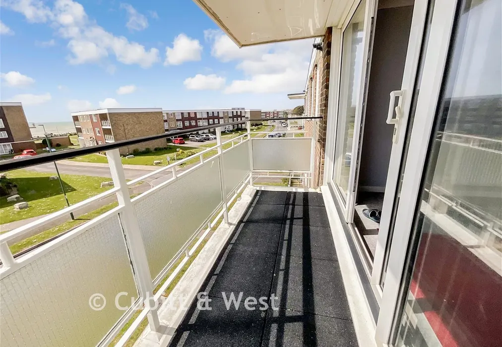 Balcony - Overstrand Avenue, Rustington, West Sussex - Wards of Kent