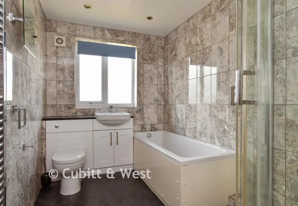 Bathroom - Overstrand Avenue, Rustington, West Sussex - Wards of Kent