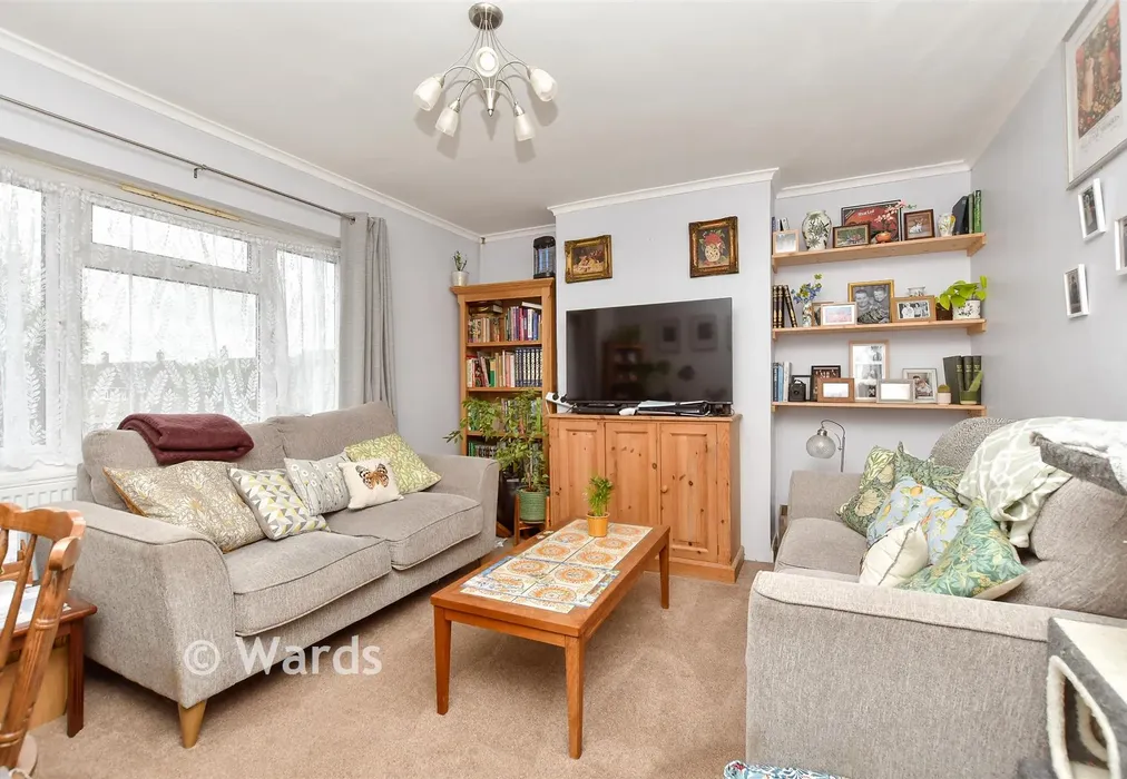 Lounge/Diner - Green Porch Close, Sittingbourne, Kent - Wards of Kent