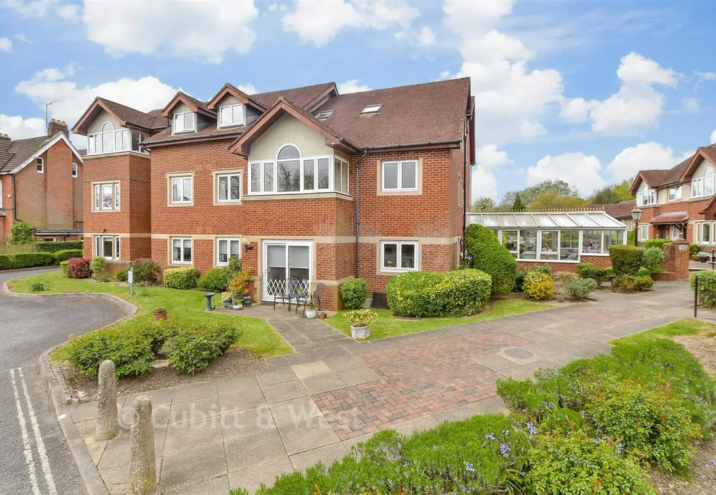 External (Brochure) - Alma Road, Reigate, Surrey - Wards of Kent
