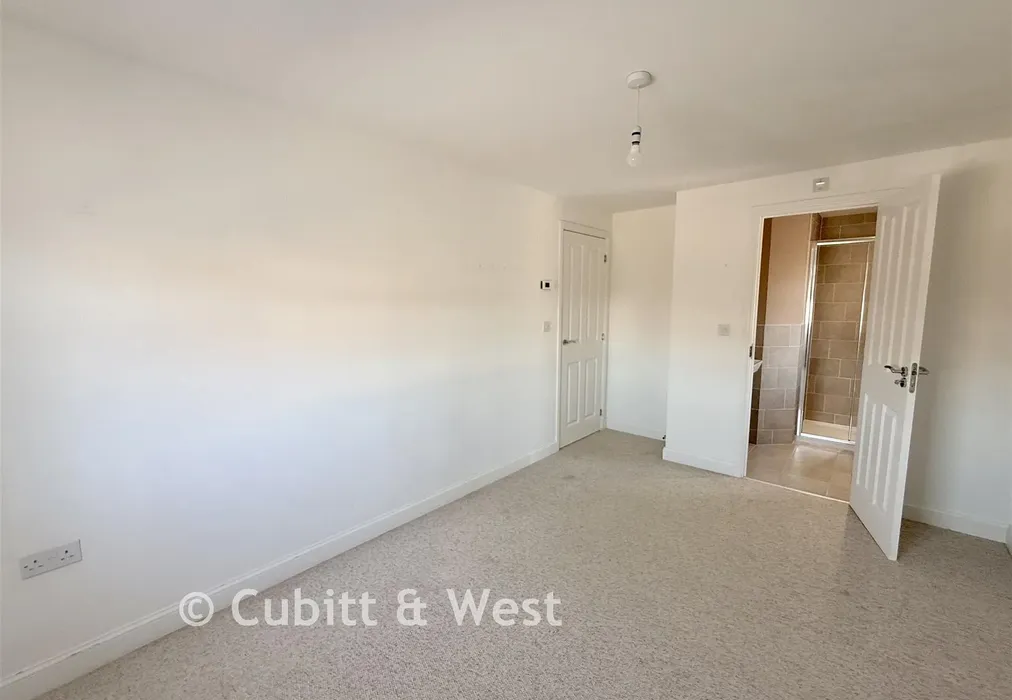 Bedroom 1 - Holmwood Way, Angmering, West Sussex - Wards of Kent