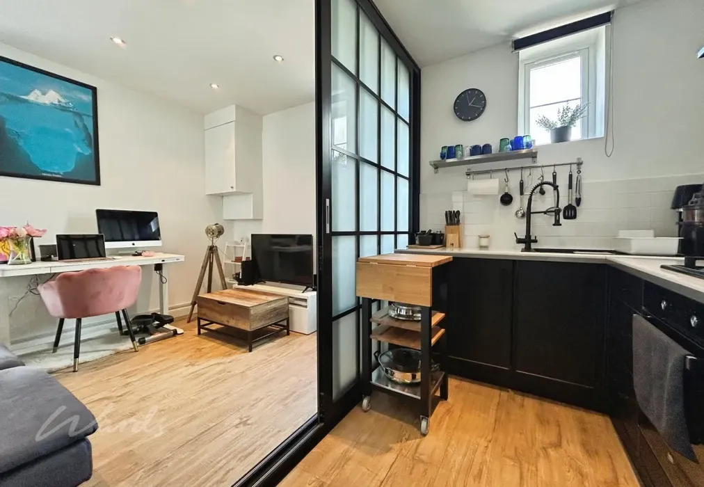 kitchen living use - Church Road Paddock Wood TN12 - Wards of Kent