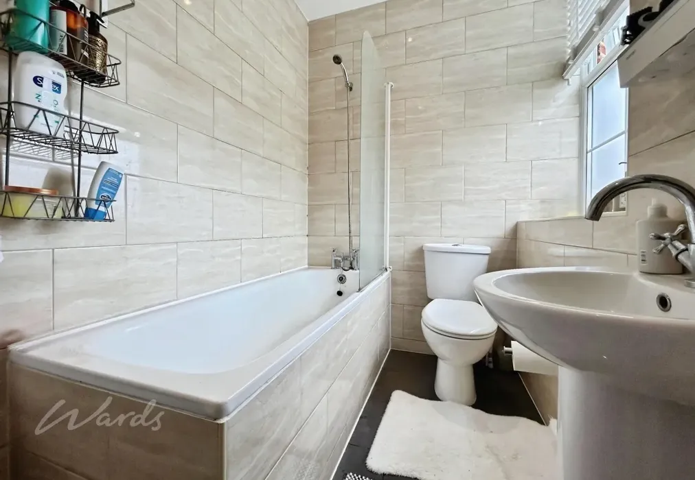 bathroom - Church Road Paddock Wood TN12 - Wards of Kent