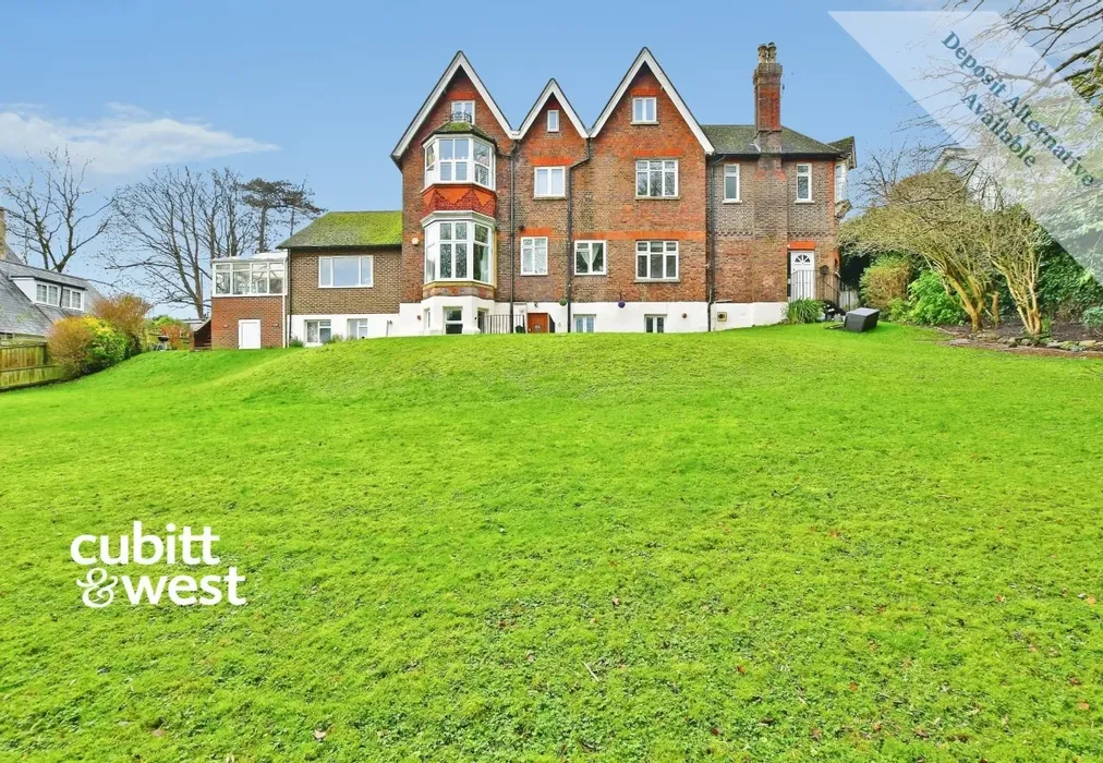 80686eb4-- 20rear... - Alma Road Reigate RH2 - Wards of Kent